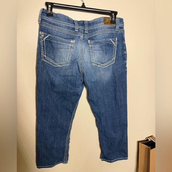 BKE Harper Stretch Cropped Jean 32 - Picture 5 of 7